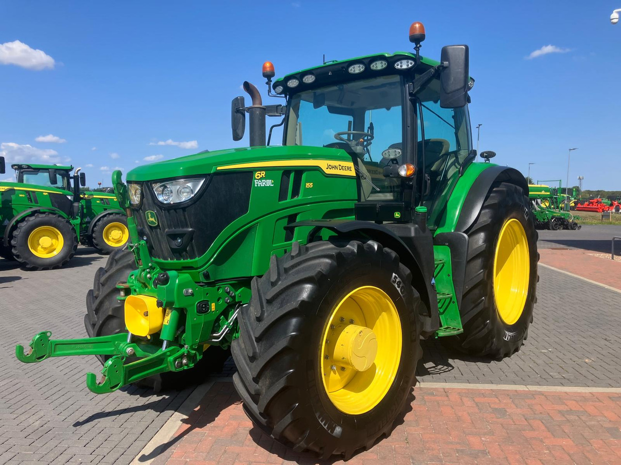 John Deere 6R 155 - Farm tractor: picture 1 John Deere 6R 155 - Farm tractor: picture 1