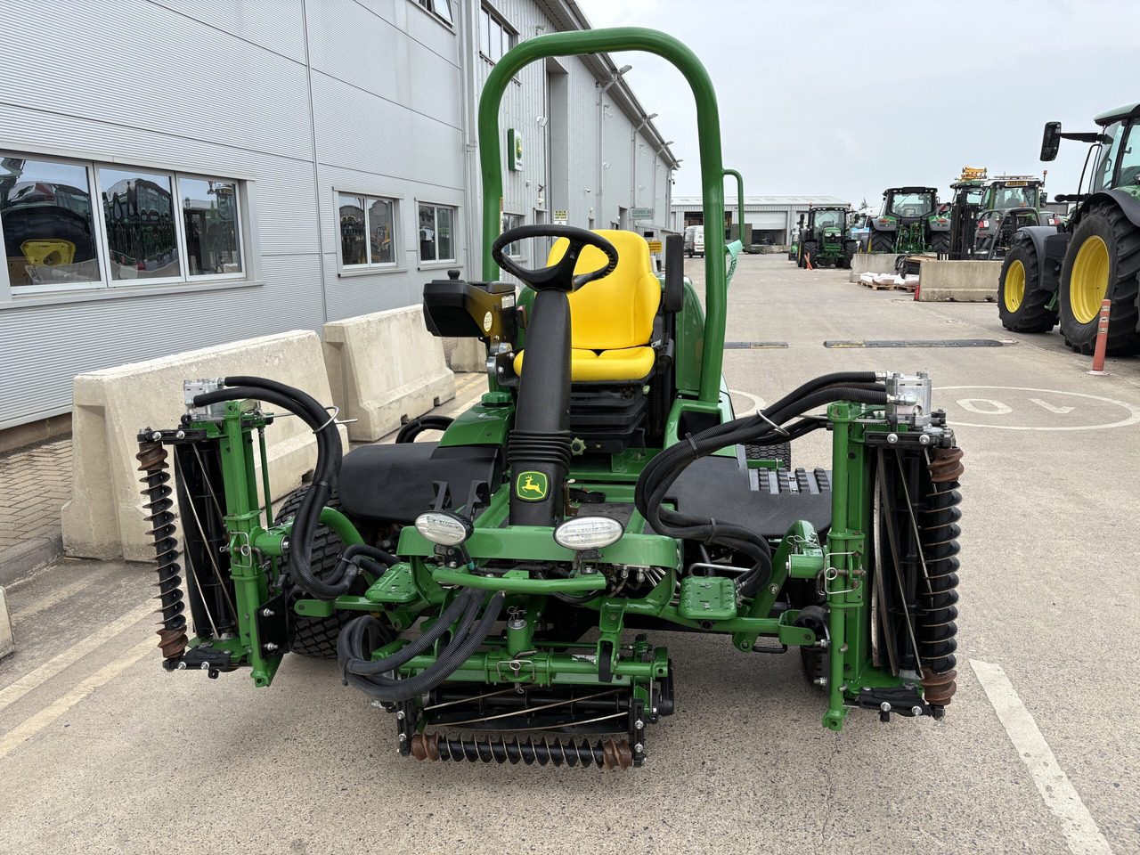 John Deere 7700A Fairway Mower - Garden mower: picture 2 John Deere 7700A Fairway Mower - Garden mower: picture 2