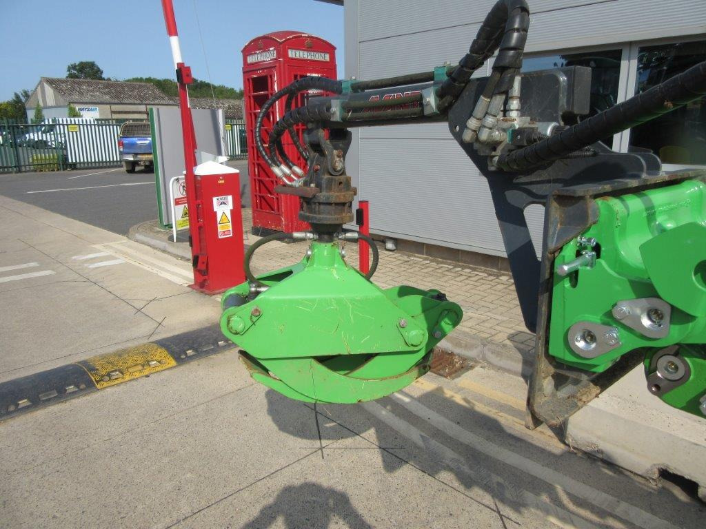 TIMBER GRAB - Compact loader: picture 4 TIMBER GRAB - Compact loader: picture 4