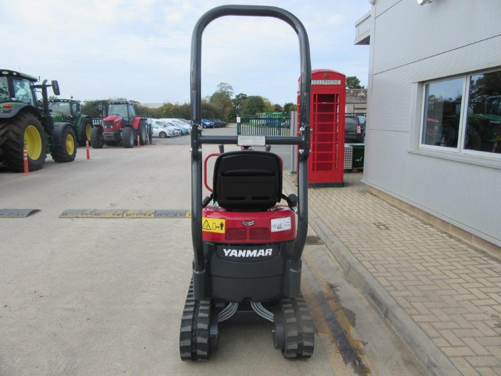 Yanmar SV08 - Excavator: picture 4 Yanmar SV08 - Excavator: picture 4