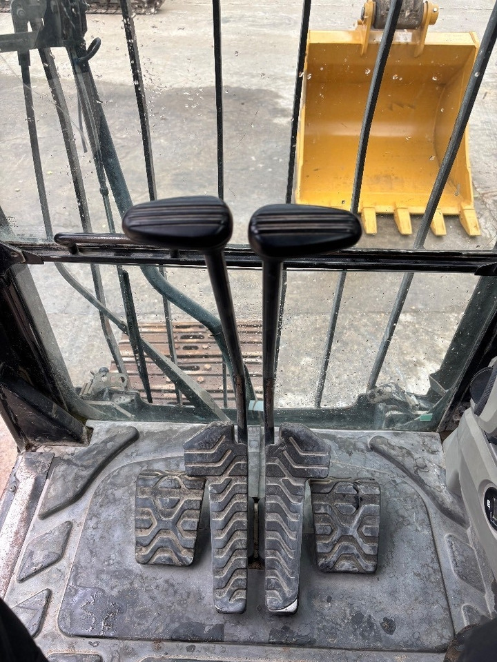 Crawler excavator CAT 324 E LN: picture 26