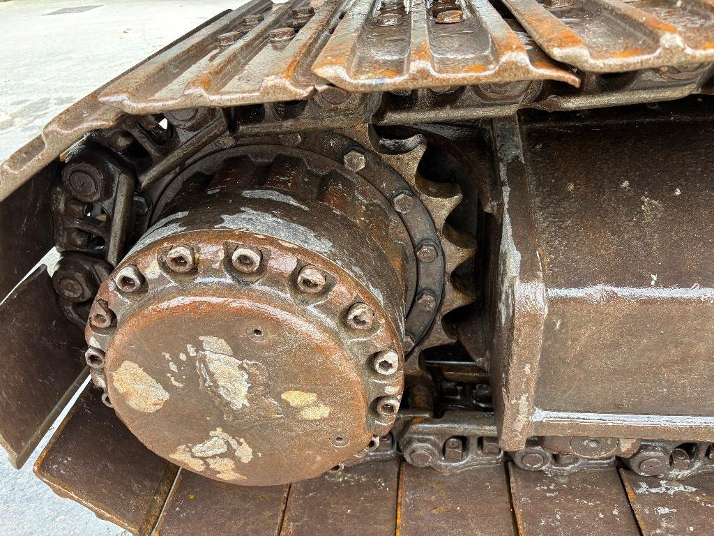 Crawler excavator CAT 324 E LN: picture 13