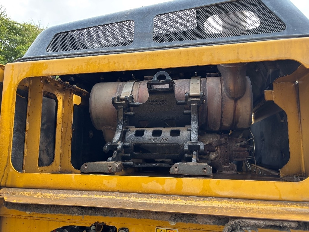 Crawler excavator CAT 324 E LN: picture 17