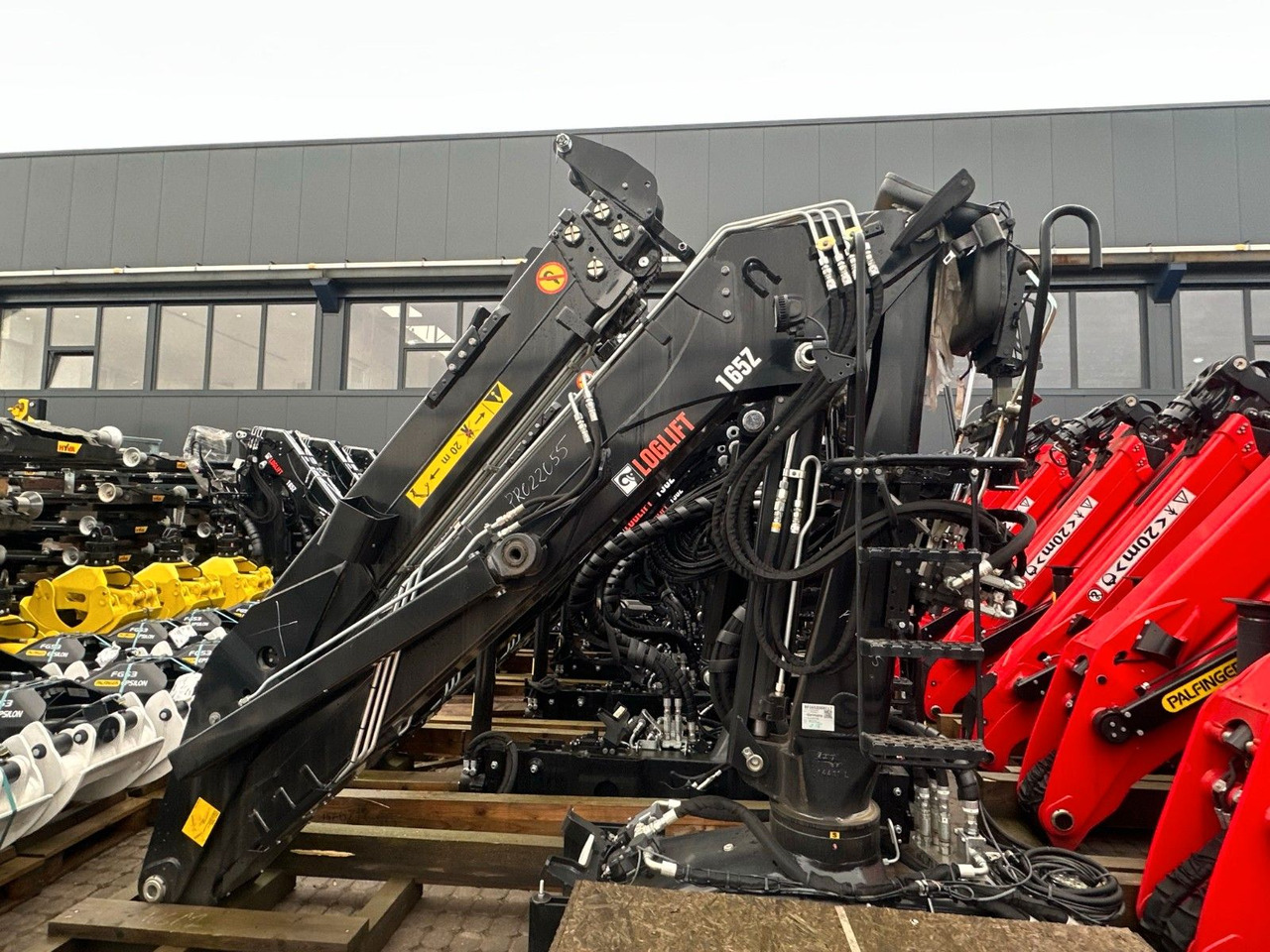 Hiab LogLift 150 Z - Log truck, Crane truck: picture 3 Hiab LogLift 150 Z - Log truck, Crane truck: picture 3