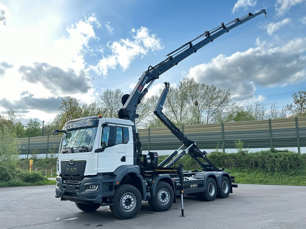 MAN TGS 35.520 8x4 Abrollkipper + Kran HIAB 228-6 - Hook lift truck, Crane truck: picture 2 MAN TGS 35.520 8x4 Abrollkipper + Kran HIAB 228-6 - Hook lift truck, Crane truck: picture 2