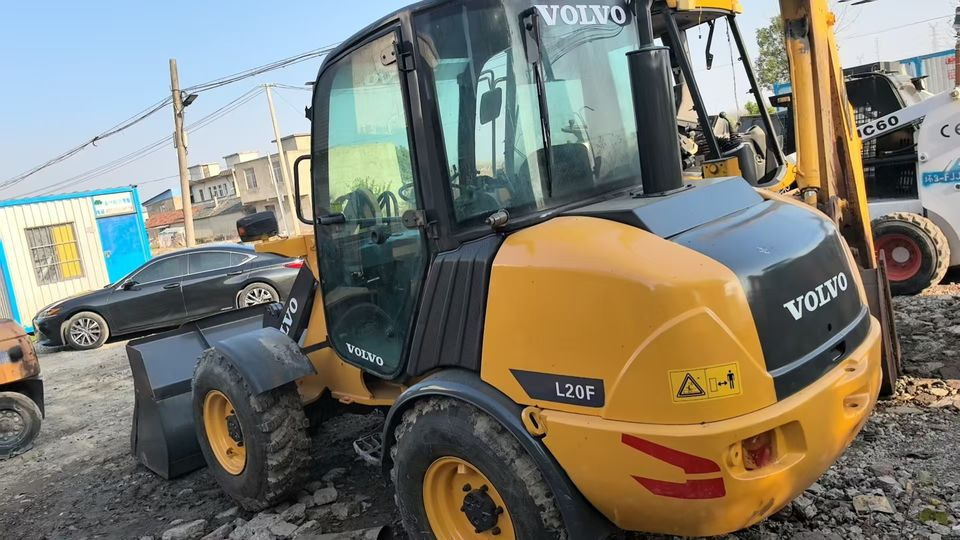 Preferential Price Used Volvo L20F Small Skid Steer Loader Secondhand VOLVO L20f Mini Wheel Loader in Good Condition for Sale - Wheel loader: picture 2 Preferential Price Used Volvo L20F Small Skid Steer Loader Secondhand VOLVO L20f Mini Wheel Loader in Good Condition for Sale - Wheel loader: picture 2
