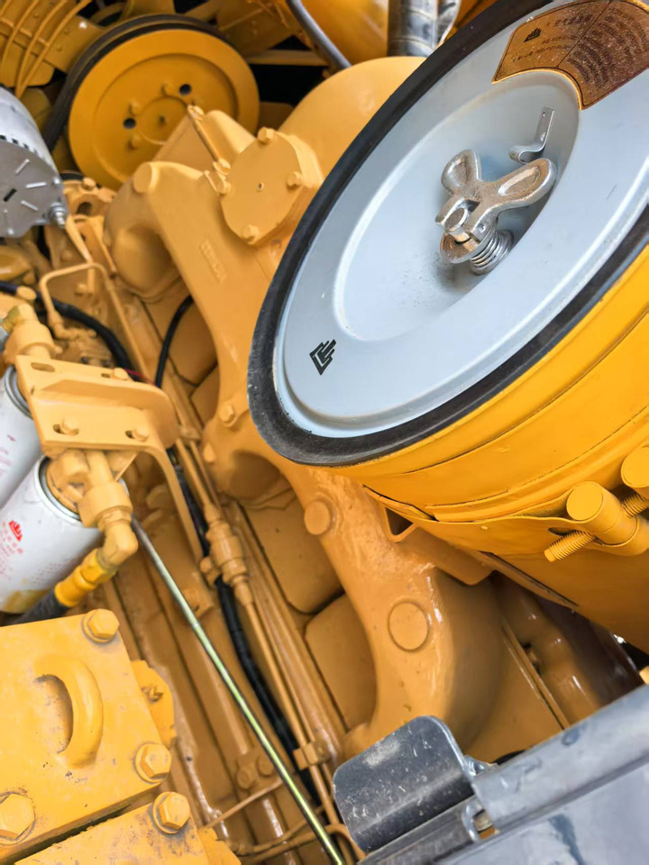 Bulldozer SHANTUI SD22: picture 6 Bulldozer SHANTUI SD22: picture 6