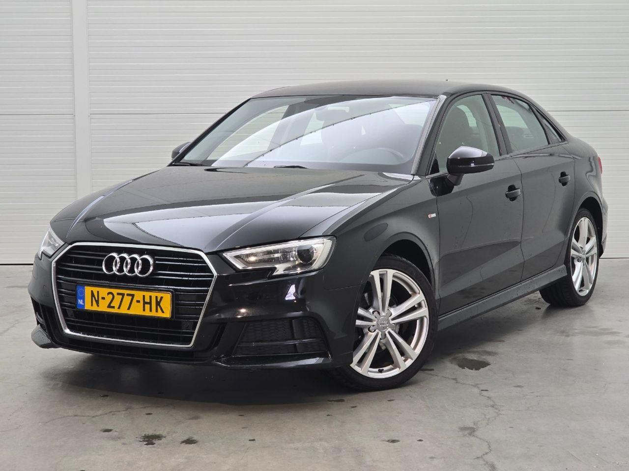 Sedan Audi A3 Limousine 1.5 TFSI CoD Sport | 2018 | 147.993 km | Automaat | N277HK | NAP: Geen oordeel: picture 1