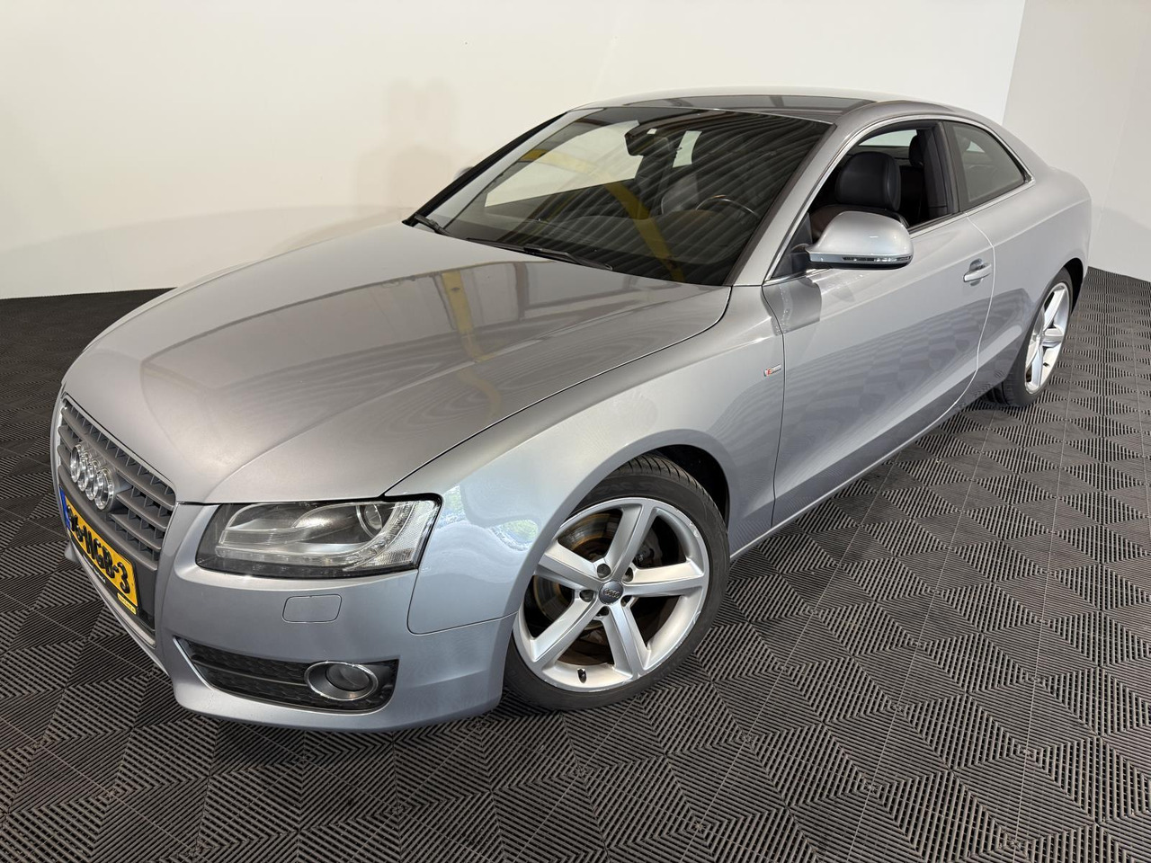 Audi A5 Coupé 2.0 TFSI S-Line 2008 279.312 km 96-HGB-3 - Car: picture 1 Audi A5 Coupé 2.0 TFSI S-Line 2008 279.312 km 96-HGB-3 - Car: picture 1