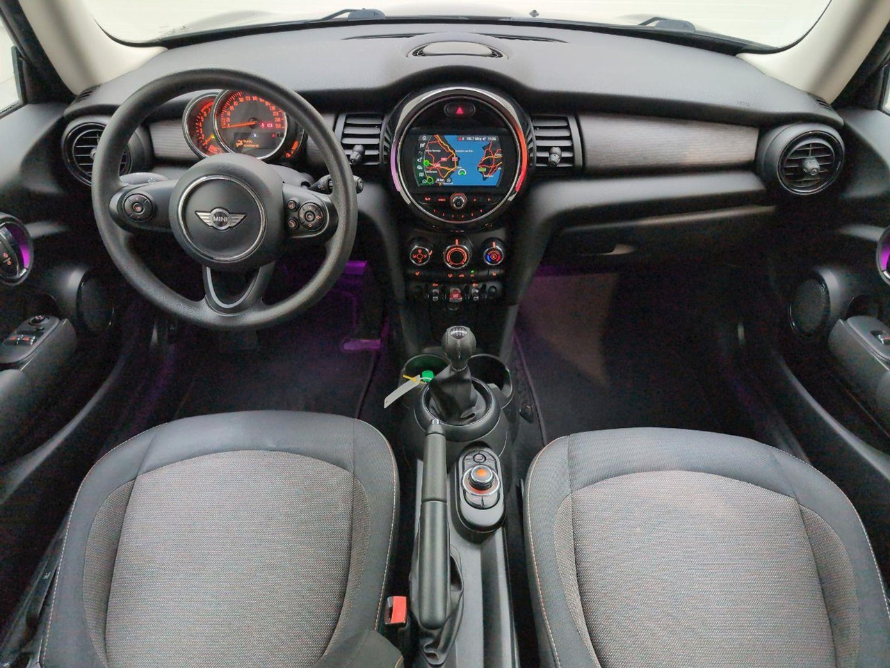 Mini Mini 1.5 One Salt | 2018 | 65.360 km | T849XK | NAP: Geen oordeel - Hatchback: picture 5 Mini Mini 1.5 One Salt | 2018 | 65.360 km | T849XK | NAP: Geen oordeel - Hatchback: picture 5