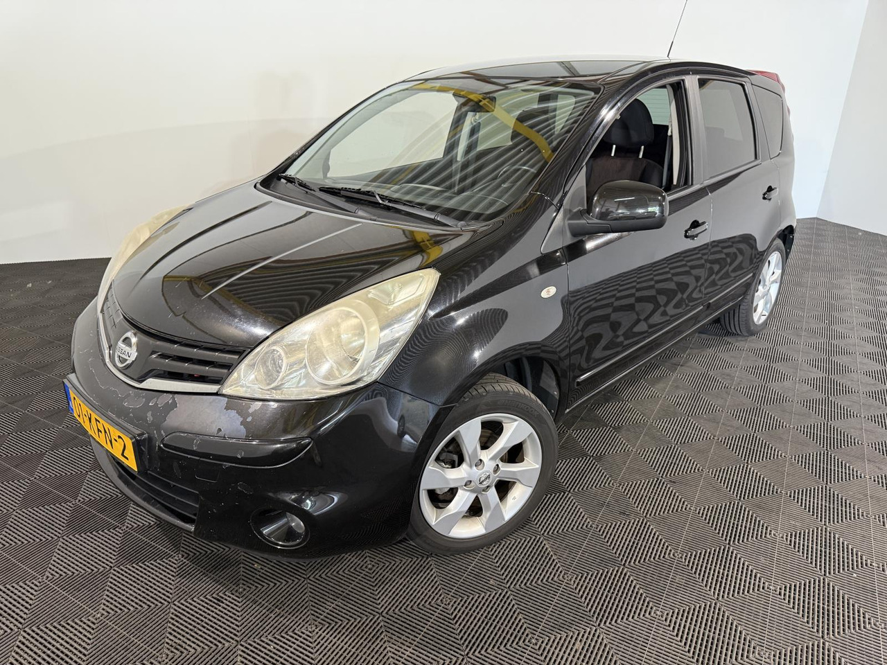 Nissan Note 1.4 Acenta | 2009 | 190.261 km | 01-KFN-2 - Car: picture 1 Nissan Note 1.4 Acenta | 2009 | 190.261 km | 01-KFN-2 - Car: picture 1