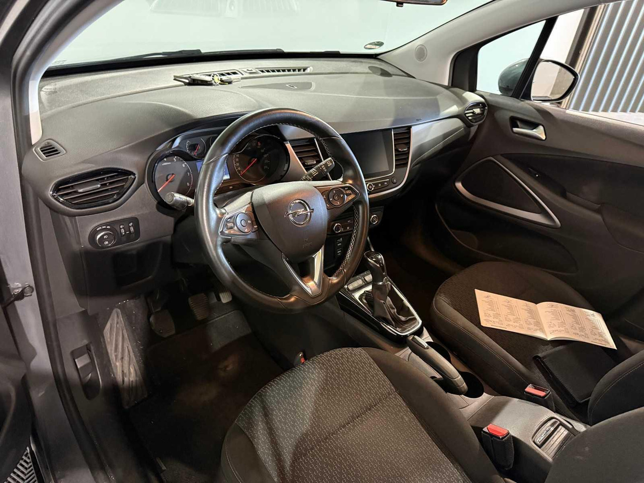 Opel Crossland X 1.2 Innovation | 2017 | 152.826 km | PK-020-X - SUV: picture 5 Opel Crossland X 1.2 Innovation | 2017 | 152.826 km | PK-020-X - SUV: picture 5