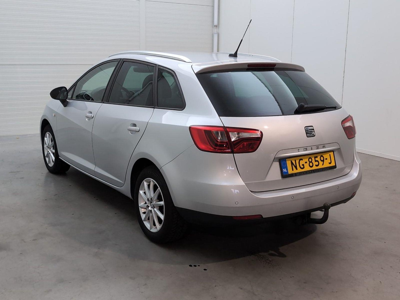 SEAT Ibiza ST 1.0 EcoTSI Style Connect | 2017 | 230.993 km | NG859J | NAP: Logisch - Car: picture 3 SEAT Ibiza ST 1.0 EcoTSI Style Connect | 2017 | 230.993 km | NG859J | NAP: Logisch - Car: picture 3
