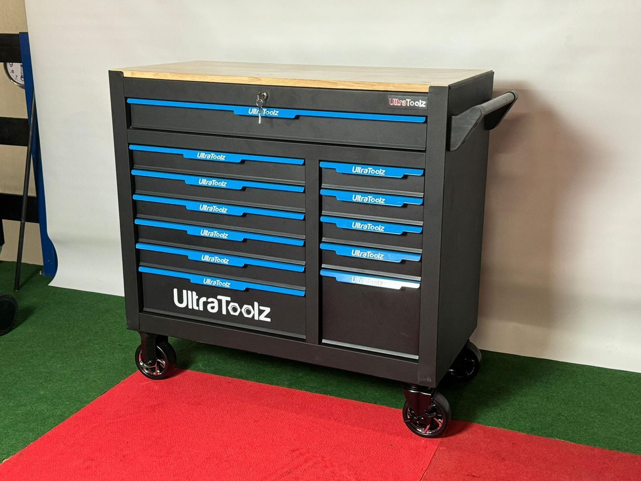 UltraToolz Jumbo gereedschapswagen - Workshop equipment: picture 2 UltraToolz Jumbo gereedschapswagen - Workshop equipment: picture 2