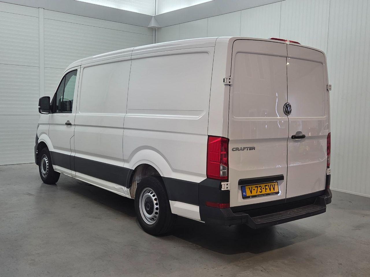 Volkswagen Crafter 35 2.0 TDI L3H3 Highline | 2020 | 199.450 km | V73FVV | NAP: Geen oordeel - Panel van: picture 3 Volkswagen Crafter 35 2.0 TDI L3H3 Highline | 2020 | 199.450 km | V73FVV | NAP: Geen oordeel - Panel van: picture 3