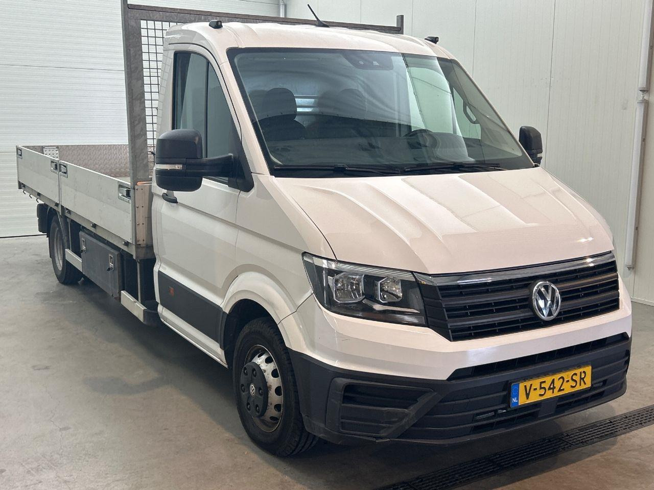 Volkswagen Crafter 50 2.0 TDI L4 DL | 2019 | 198.317 km | V542SR | NAP: Logisch - Flatbed van: picture 2 Volkswagen Crafter 50 2.0 TDI L4 DL | 2019 | 198.317 km | V542SR | NAP: Logisch - Flatbed van: picture 2