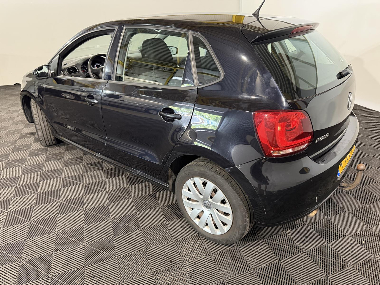 Volkswagen Polo 1.2 TSI BlueMotion Edition | 2014 | 162.720 km |4-TDZ-75 - Hatchback: picture 4 Volkswagen Polo 1.2 TSI BlueMotion Edition | 2014 | 162.720 km |4-TDZ-75 - Hatchback: picture 4