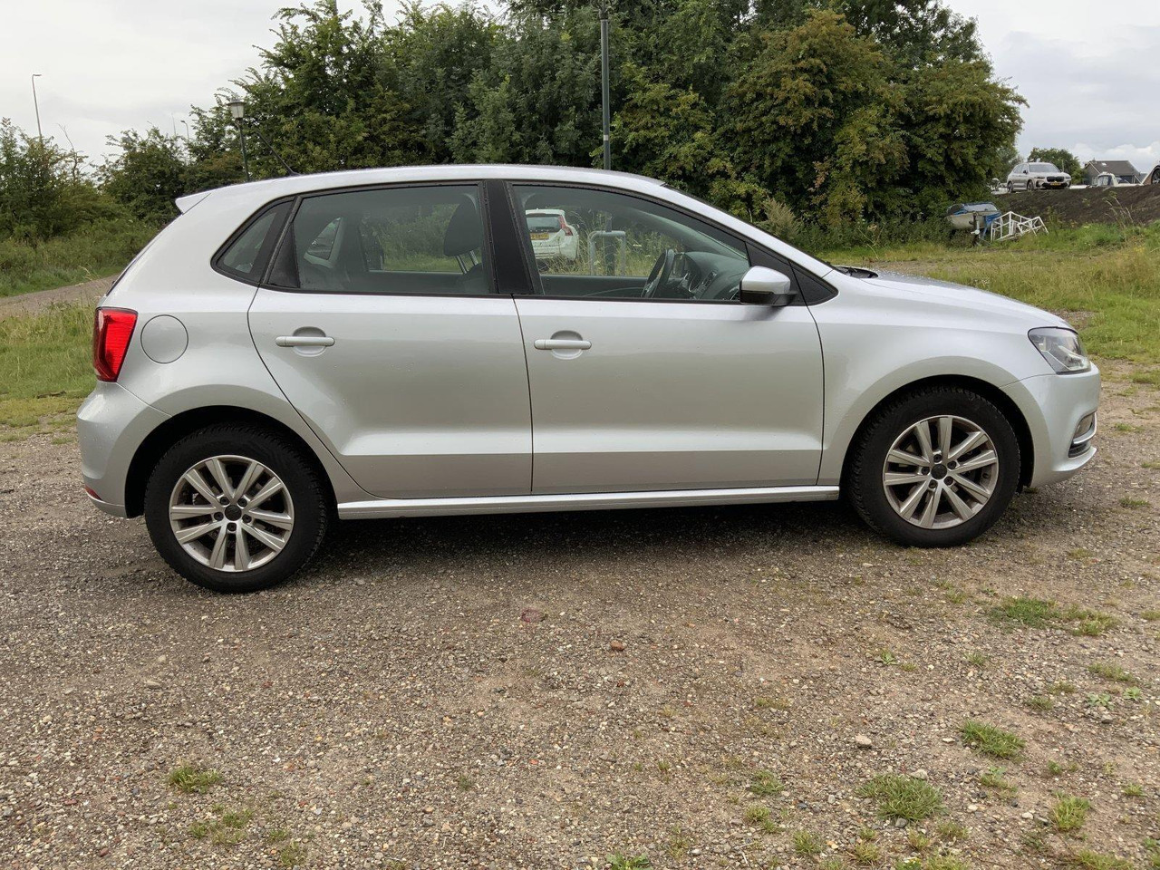 Volkswagen | Polo | 1.2 TSI Highline | 2014 | 169.142 km | GG-990-K - Hatchback: picture 4 Volkswagen | Polo | 1.2 TSI Highline | 2014 | 169.142 km | GG-990-K - Hatchback: picture 4
