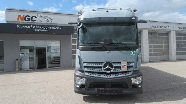 Mercedes-Benz Actros 1840L Pr.Pl. LBW 2to. Schiebepl Edschaver - Curtainsider truck: picture 2 Mercedes-Benz Actros 1840L Pr.Pl. LBW 2to. Schiebepl Edschaver - Curtainsider truck: picture 2