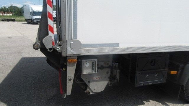 Mercedes-Benz Atego 1527L Tiefkühler, LBW,... - Refrigerator truck: picture 5 Mercedes-Benz Atego 1527L Tiefkühler, LBW,... - Refrigerator truck: picture 5