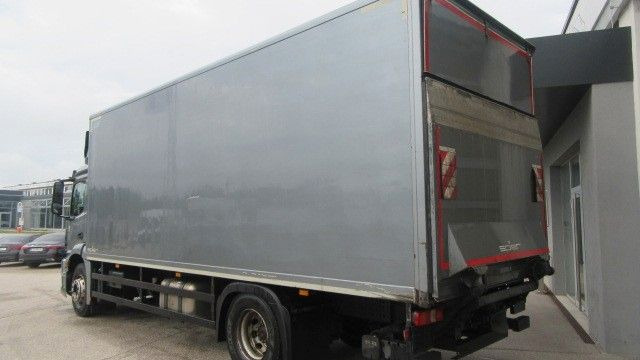 Mercedes-Benz Axor 1827L Koffer LBW - Box truck: picture 5 Mercedes-Benz Axor 1827L Koffer LBW - Box truck: picture 5
