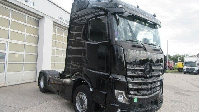 Mercedes-Benz 1848LS Retarder, km 316.500 - Tractor unit: picture 3 Mercedes-Benz 1848LS Retarder, km 316.500 - Tractor unit: picture 3