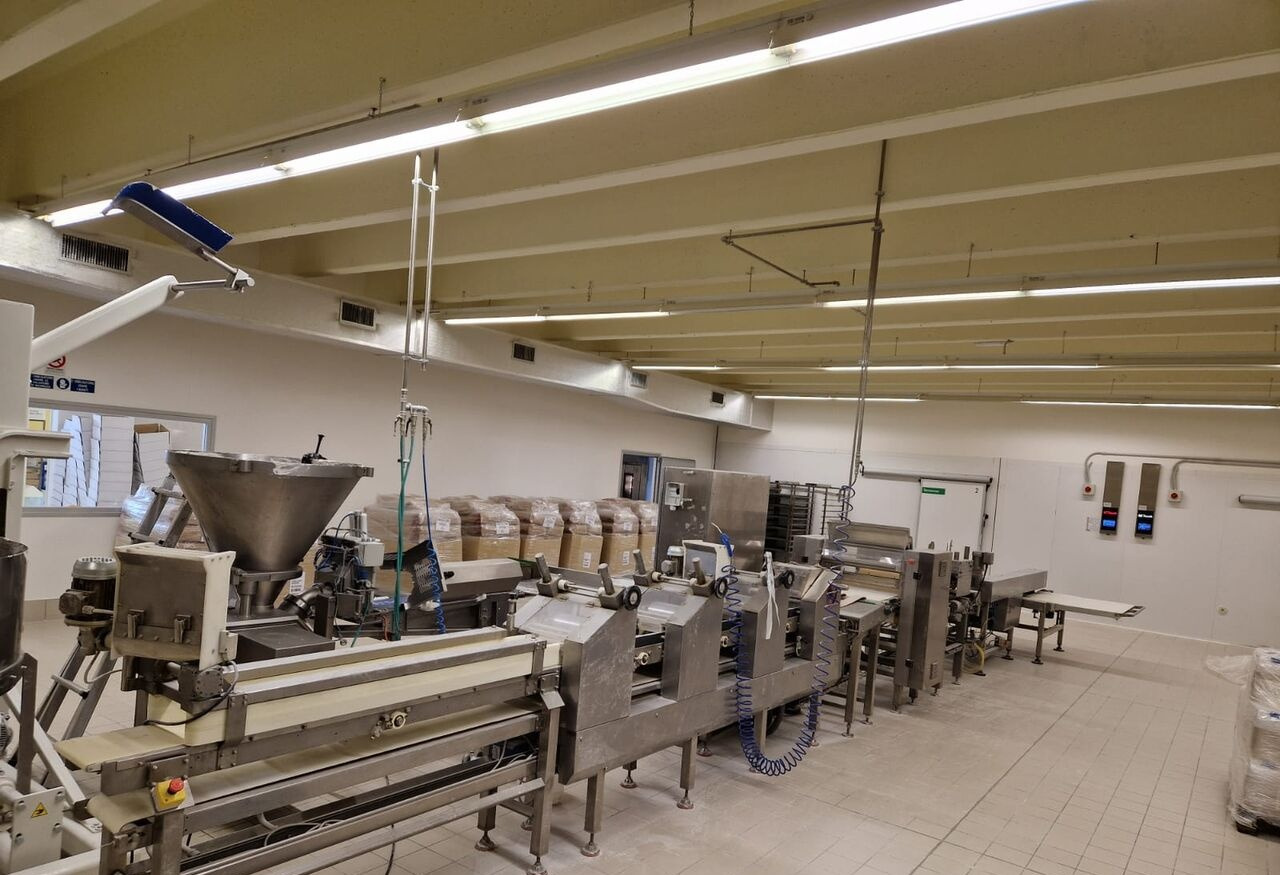 KOMAR linija za laminiranje - Bakery equipment: picture 1 KOMAR linija za laminiranje - Bakery equipment: picture 1
