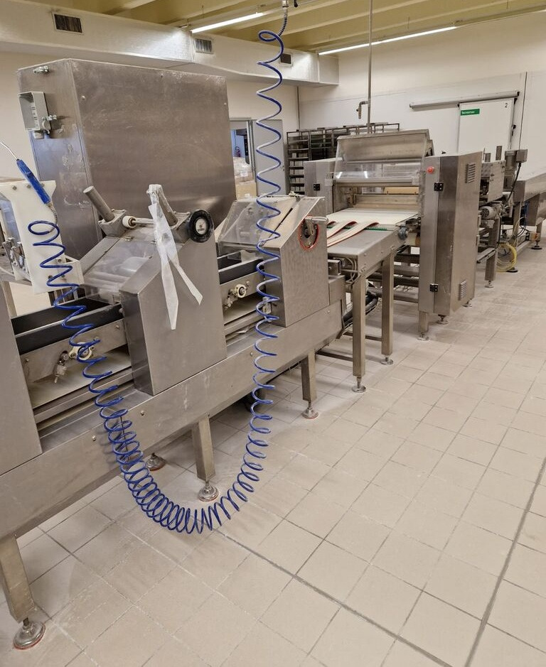 Bakery equipment KOMAR linija za laminiranje: picture 16