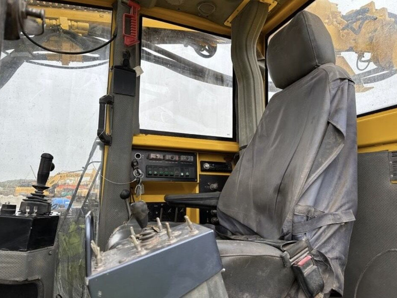 Atlas-Copco ROC F6 - Drilling rig: picture 5 Atlas-Copco ROC F6 - Drilling rig: picture 5