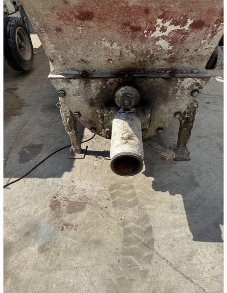 Stationary concrete pump Schwing SP750: picture 16