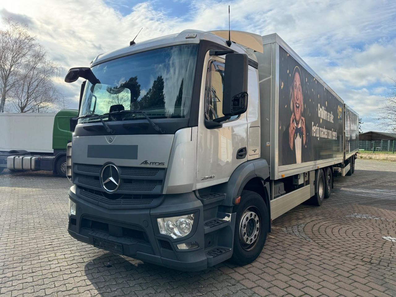 Mercedes-Benz Antos 2540/Durchladbar/2xLBW/Frigoblock - Refrigerator truck: picture 2 Mercedes-Benz Antos 2540/Durchladbar/2xLBW/Frigoblock - Refrigerator truck: picture 2