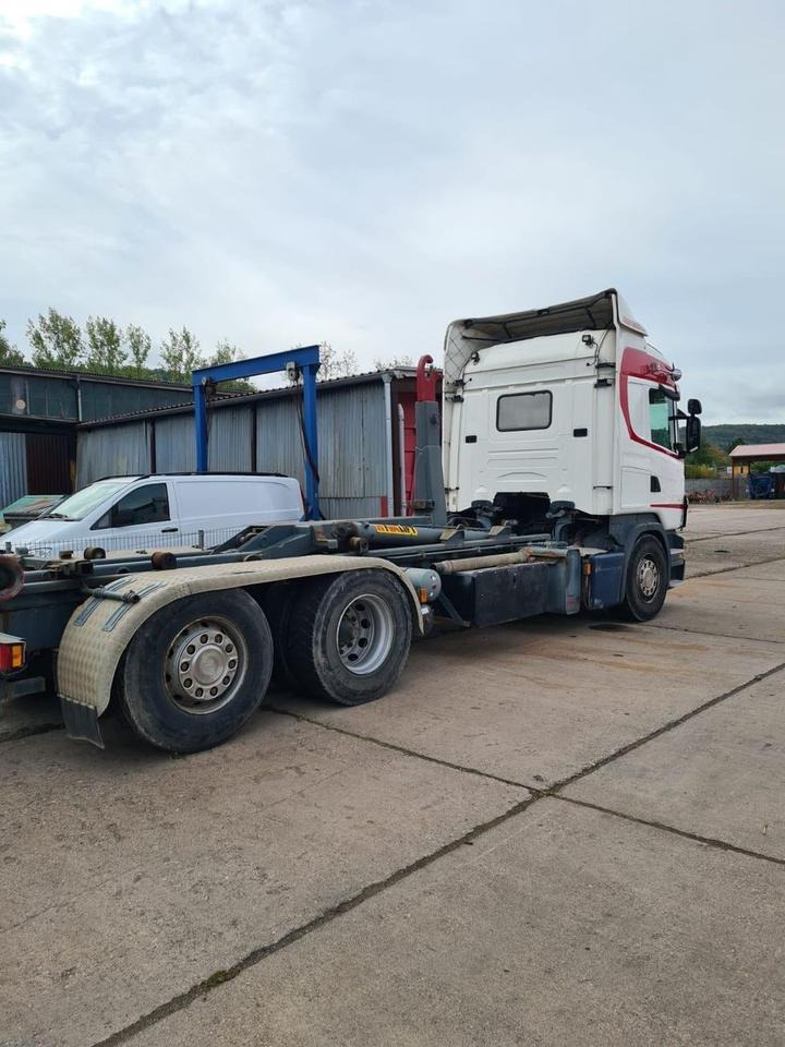 Scania R420/6x2/Klima/B-L/Motorschaden - Hook lift truck: picture 5 Scania R420/6x2/Klima/B-L/Motorschaden - Hook lift truck: picture 5