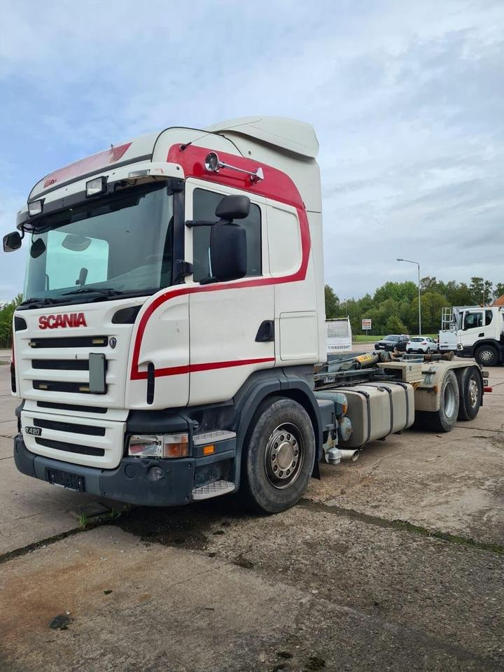 Scania R420/6x2/Klima/B-L/Motorschaden - Hook lift truck: picture 1 Scania R420/6x2/Klima/B-L/Motorschaden - Hook lift truck: picture 1