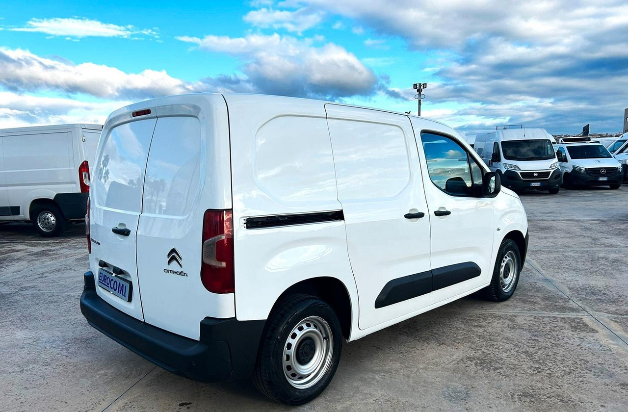 Citroen Berlingo 1.6 hdi 100 cv - Small van: picture 5 Citroen Berlingo 1.6 hdi 100 cv - Small van: picture 5
