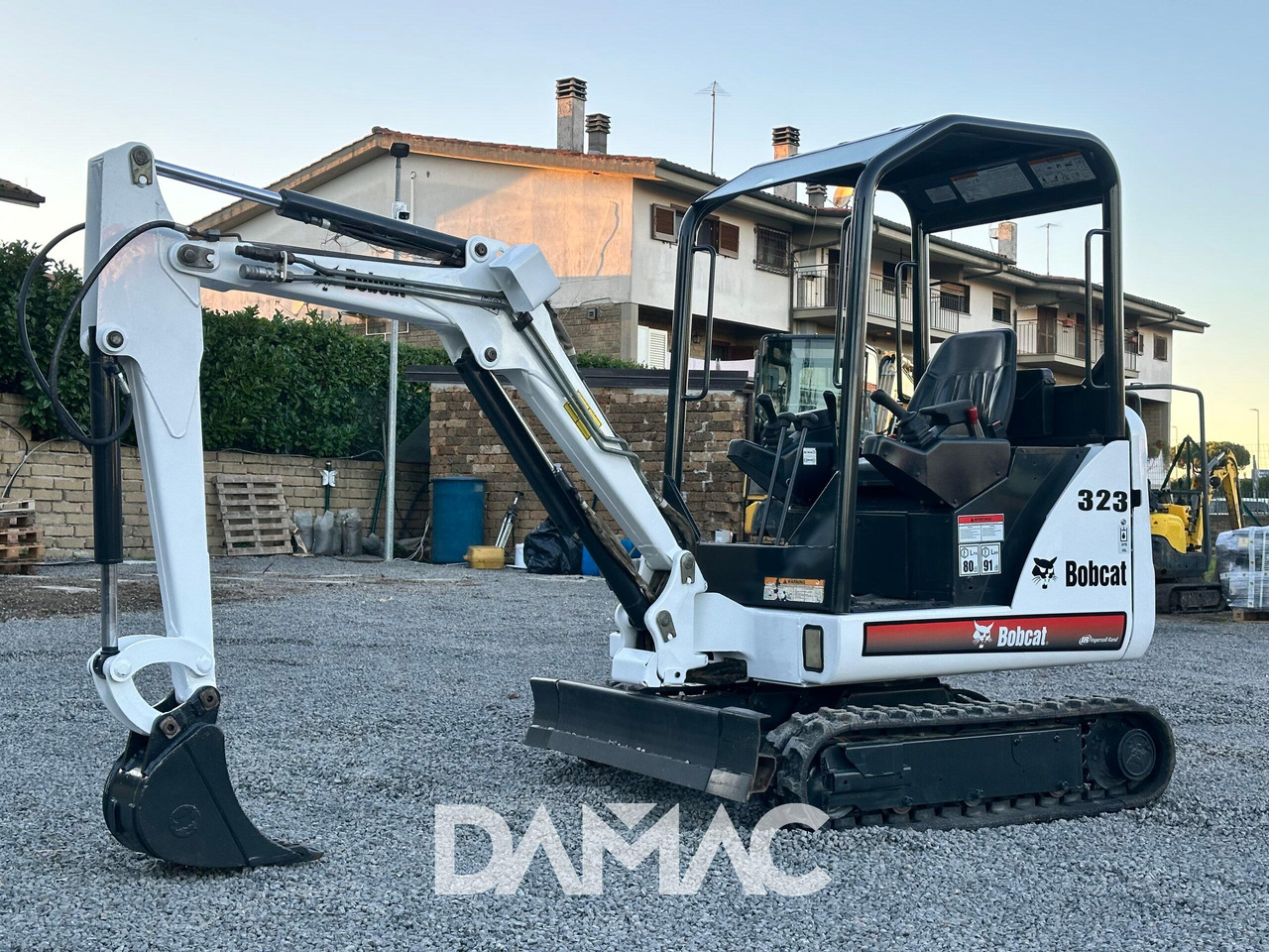 Mini excavator BOBCAT 323: picture 7 Mini excavator BOBCAT 323: picture 7