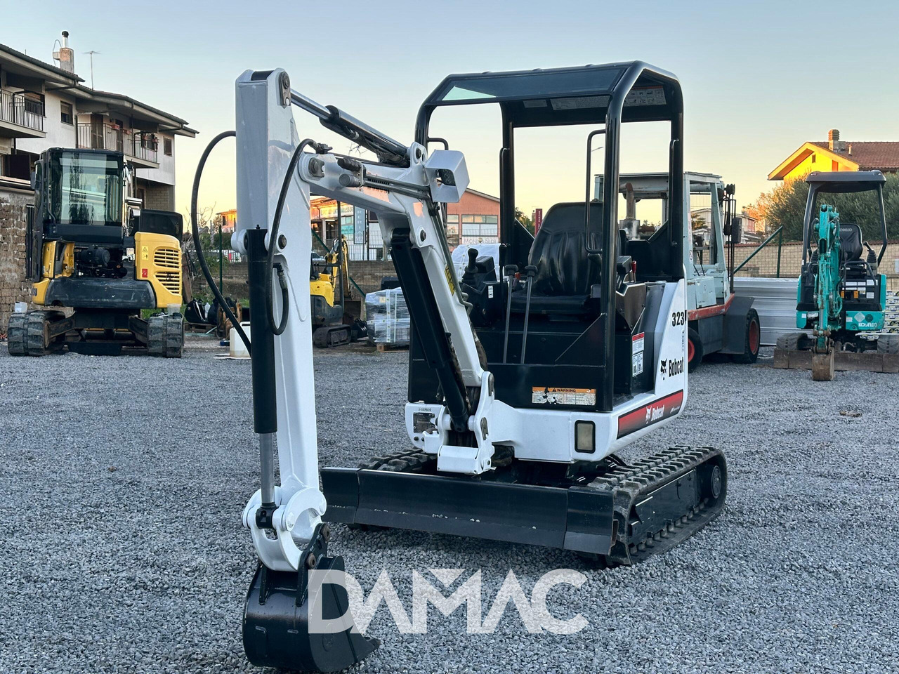 Mini excavator BOBCAT 323: picture 8 Mini excavator BOBCAT 323: picture 8