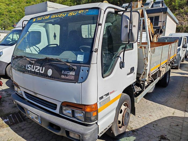 Isuzu 15.75 - Tipper van: picture 1 Isuzu 15.75 - Tipper van: picture 1