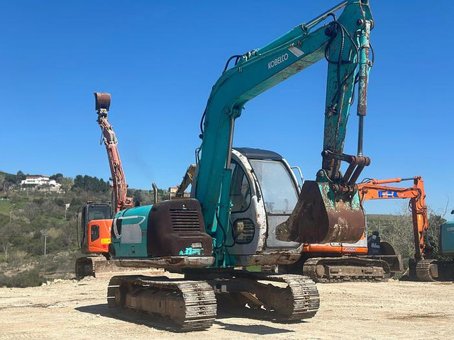 Kobelco SK60 - Excavator: picture 2 Kobelco SK60 - Excavator: picture 2