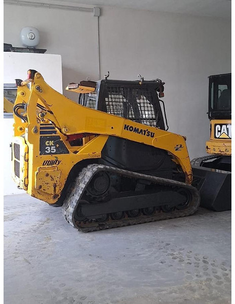 Komatsu CK35 - Compact track loader: picture 4 Komatsu CK35 - Compact track loader: picture 4