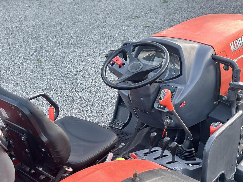 Farm tractor Kubota M5071N: picture 18