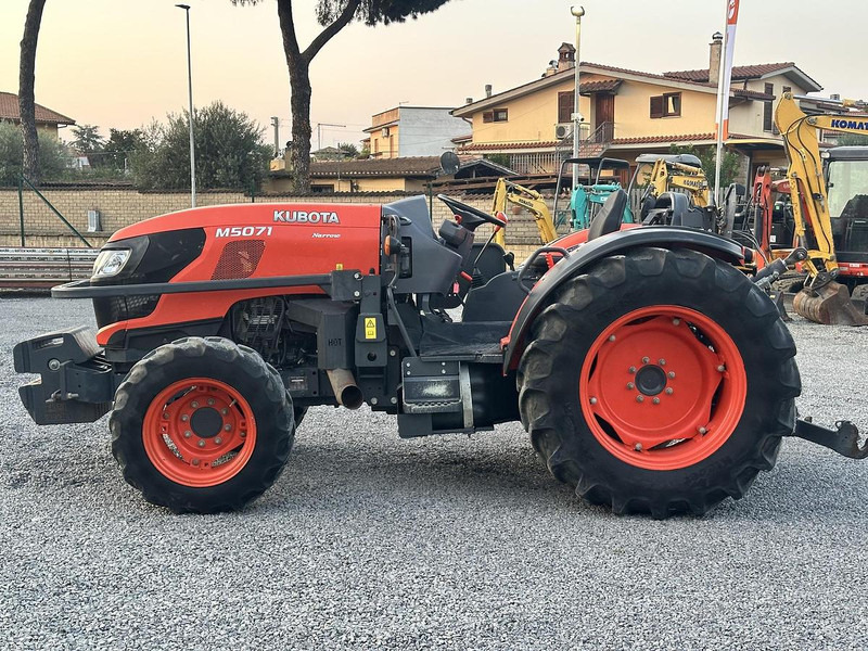 Farm tractor Kubota M5071N: picture 12