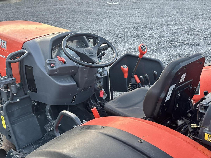 Farm tractor Kubota M5071N: picture 19
