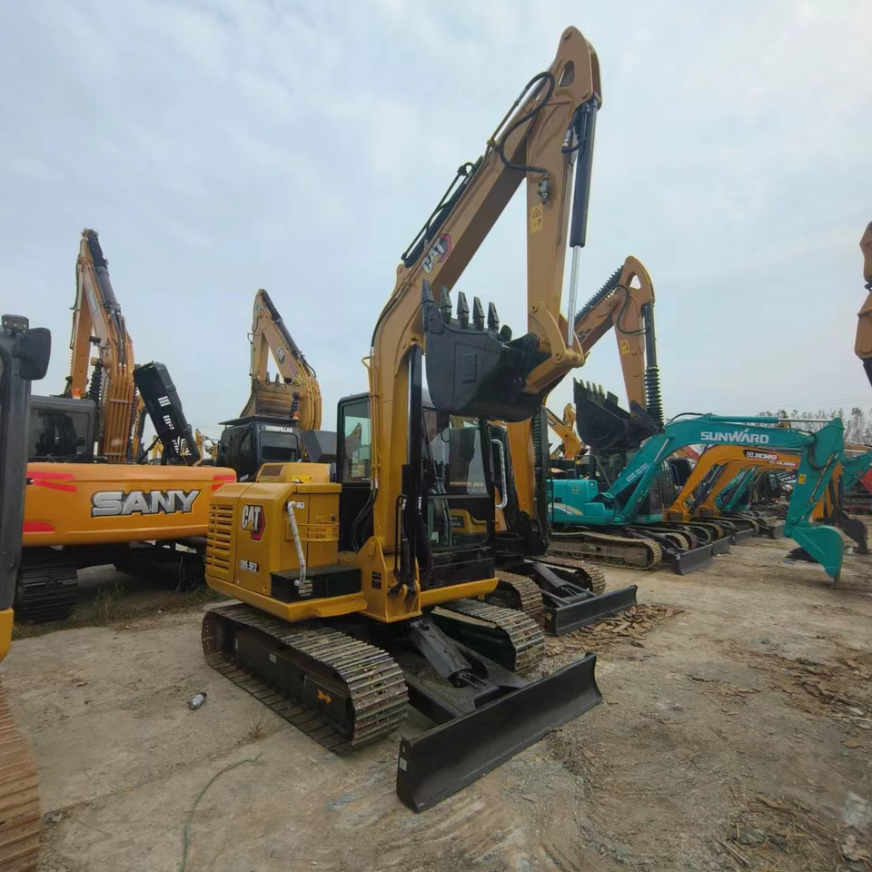 CATERPILLAR 305.5E - Mini excavator: picture 3 CATERPILLAR 305.5E - Mini excavator: picture 3