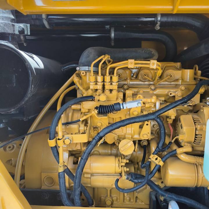 Crawler excavator CATERPILLAR 307E2: picture 16