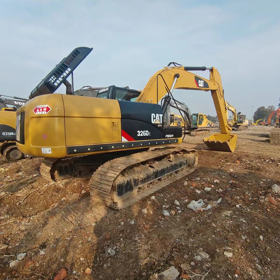 CATERPILLAR 326D - Crawler excavator: picture 2 CATERPILLAR 326D - Crawler excavator: picture 2