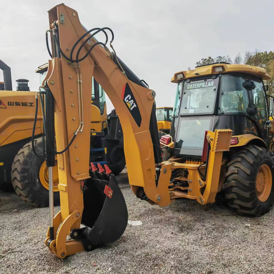 CATERPILLAR 420F - Backhoe loader: picture 4 CATERPILLAR 420F - Backhoe loader: picture 4