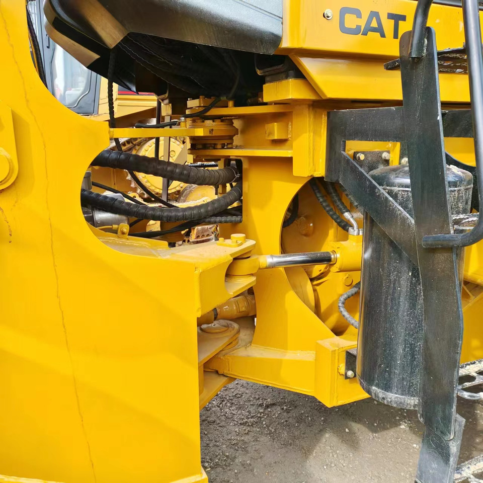 CATERPILLAR 966H - Wheel loader: picture 4 CATERPILLAR 966H - Wheel loader: picture 4