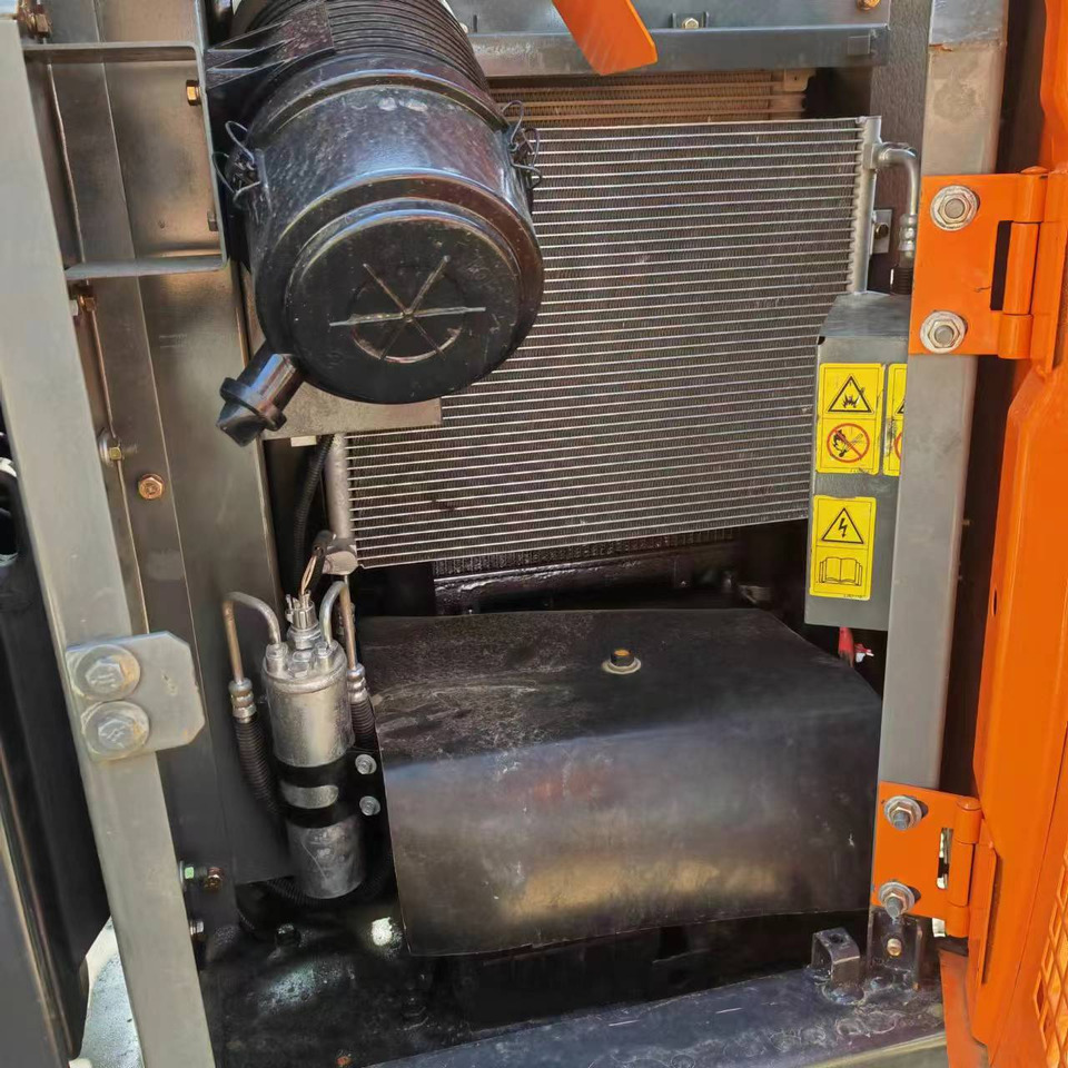 HITACHI ZX60 - Mini excavator: picture 5 HITACHI ZX60 - Mini excavator: picture 5