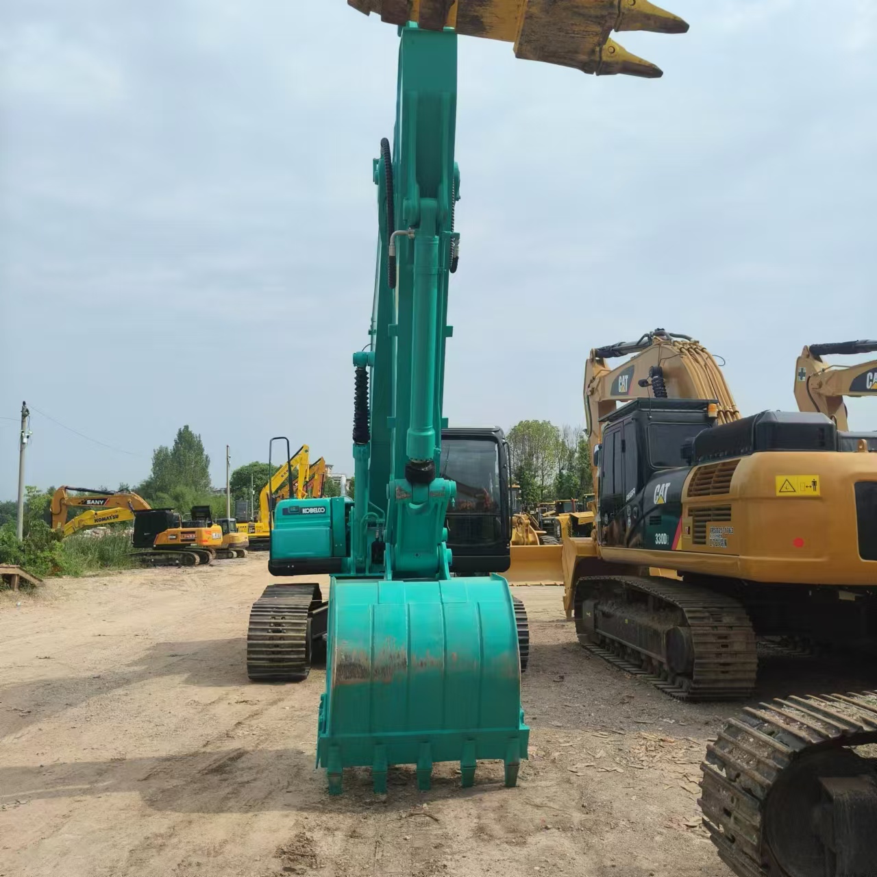 Crawler excavator KOBELCO SK260: picture 8