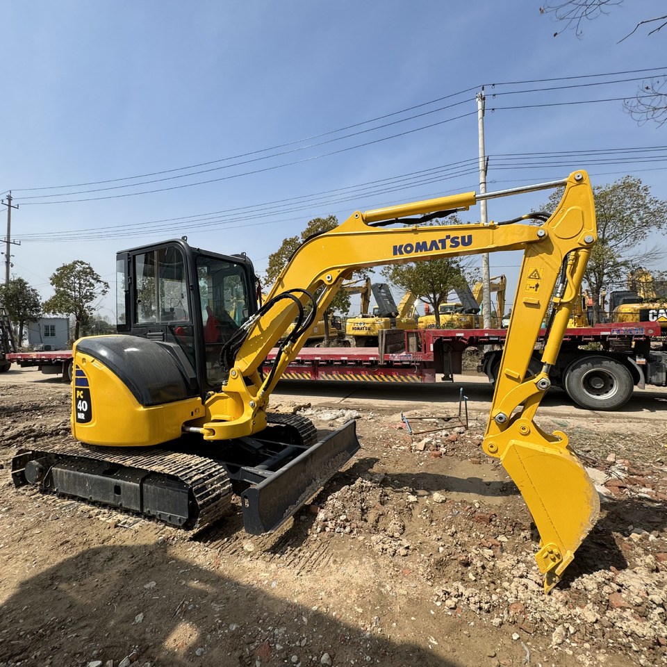 KOMATSU PC40 - Mini excavator: picture 1 KOMATSU PC40 - Mini excavator: picture 1